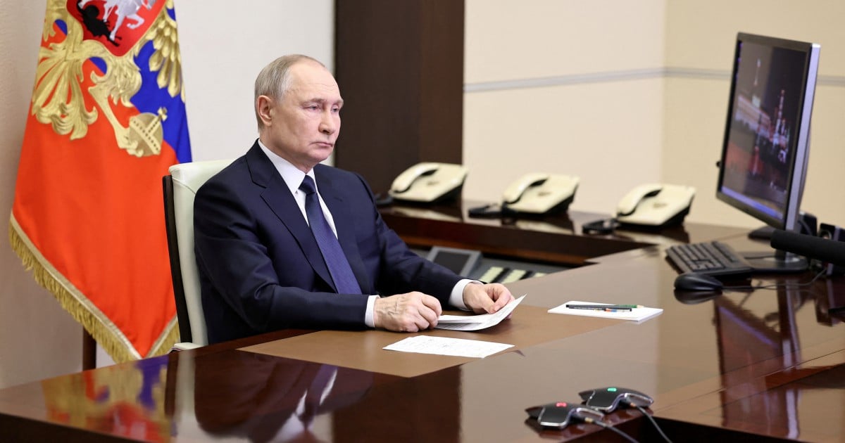 Putin thanks Kim Jong Un for North Korean troops' "feat" in Kursk