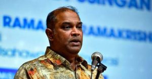 Ramanan gives RM100,000 aid to Sg Buloh flood victims, tahfiz
