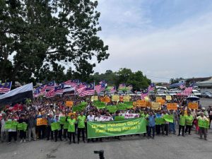 Raub durian farmers hope to meet PM soon
