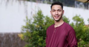 #SHOWBIZ: Chocolates and camera time for Muaz