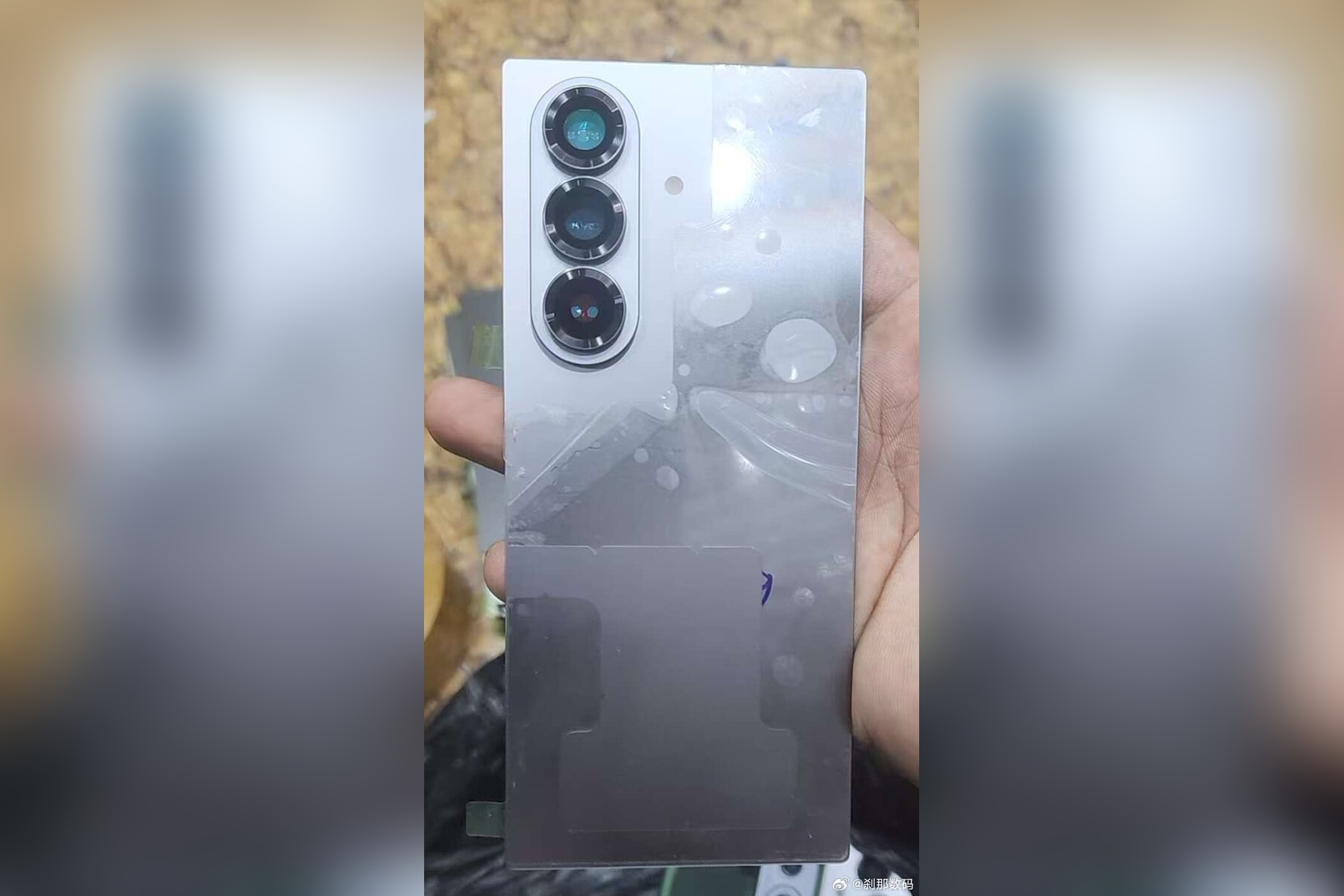 Samsung Galaxy Z Fold7 live image leak
