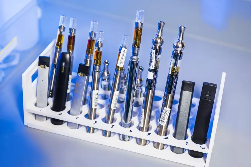 Selangor Akan Umum Keputusan Mengharamkan Rokok Elektronik dan Vape Seawal Minggu Ini