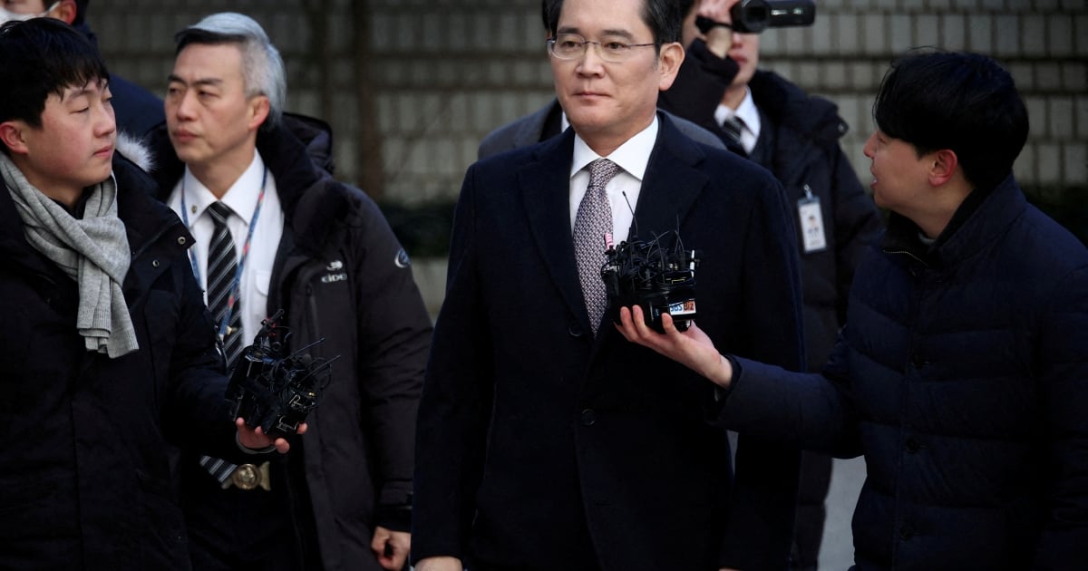 South Korea's top court clears Samsung Chairman Lee in 2015 merger fraud case