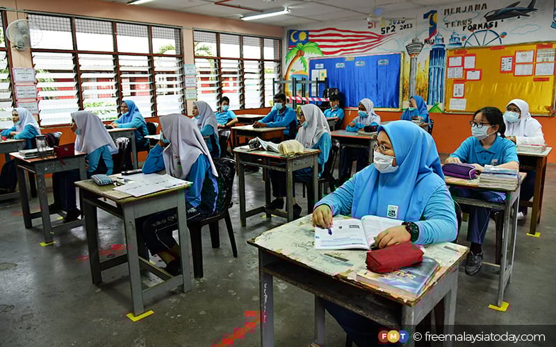 Steps taken to improve STEM interest in schools, says Fadhlina