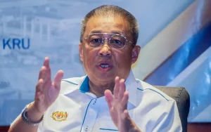Suhaili files appeal after court tosses out suit against Bersatu