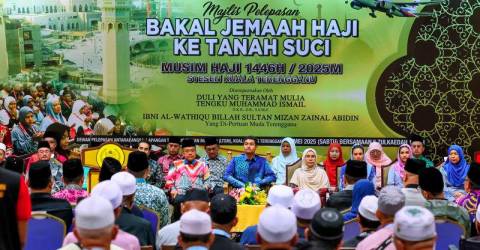 Sultan Mizan reminds Haj pilgrims to uphold decorum abroad