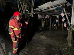 Suri rumah berputih mata, barang kemas RM30,000 hangus