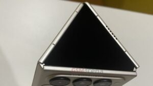 Telefon Skrin Lipat-Tiga Tecno Phantom Ultimate G Fold Dijangka Diperkenalkan Dalam Masa Terdekat