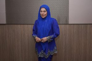 Tiada masa untuk murung - Sharifah Shahirah