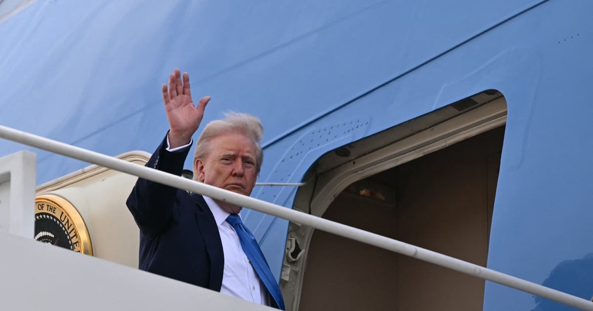 Trump threatens Iran strike if nuclear talks fail