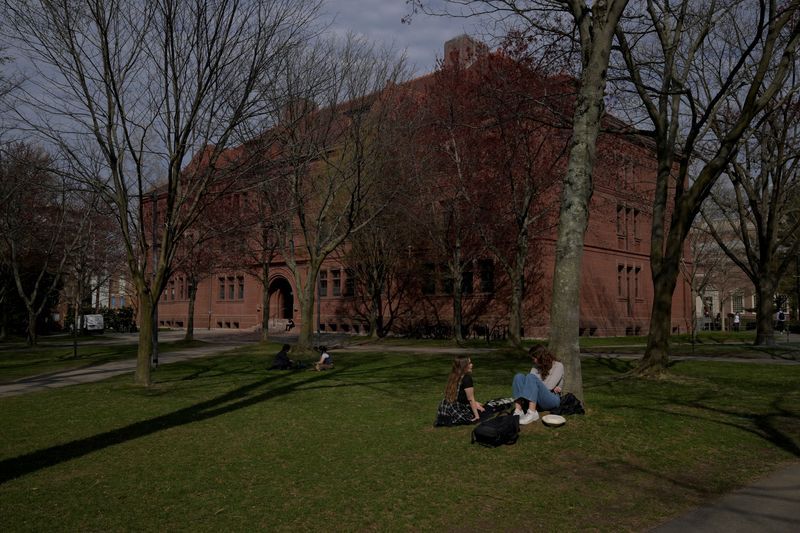 Trump to take away Harvard’s tax exempt status