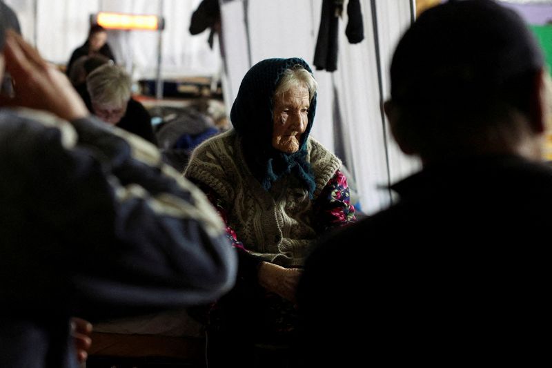 UN refugee agency reduces support for Ukrainians fleeing frontline