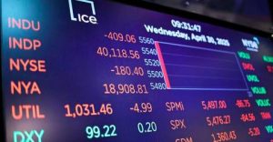 US economy shrinks amid import surge before Trump tariffs