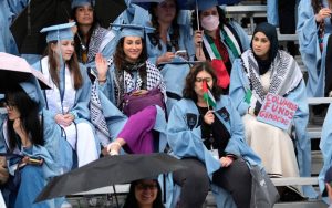 US suspends student visa processing, ramps up social media vetting