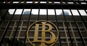 US trade deal boosts Jakarta stocks, rupiah slips ahead of rate decision