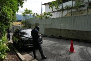 Venezuelan government surprised by 'rescue' from Argentine residence, opposition says