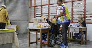 Voter turnout in Ayer Kuning still low - EC