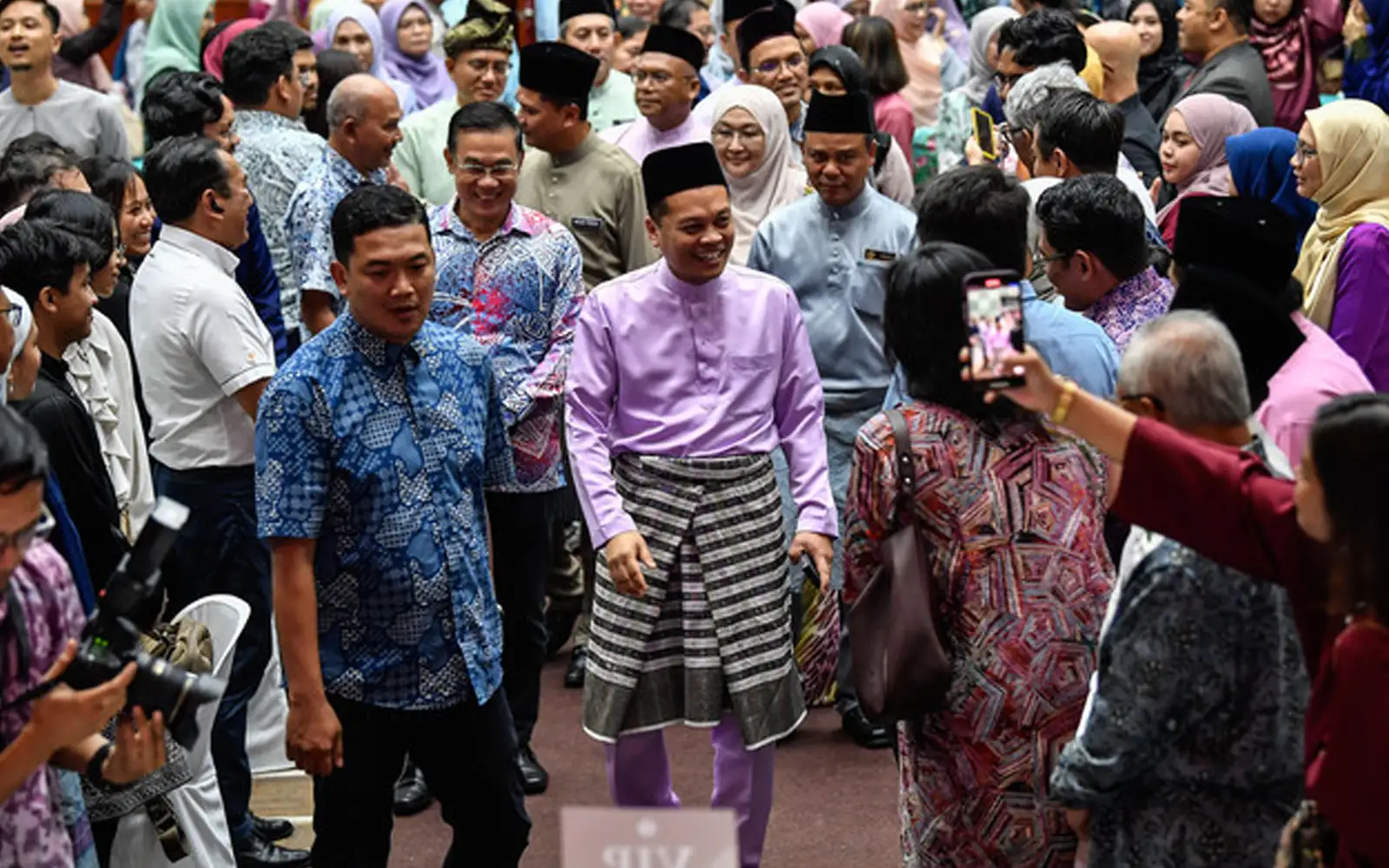 You’ve never let me down, Nik Nazmi tells ministry staff in farewell note