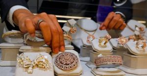 Concern over pricey lab-grown diamonds
