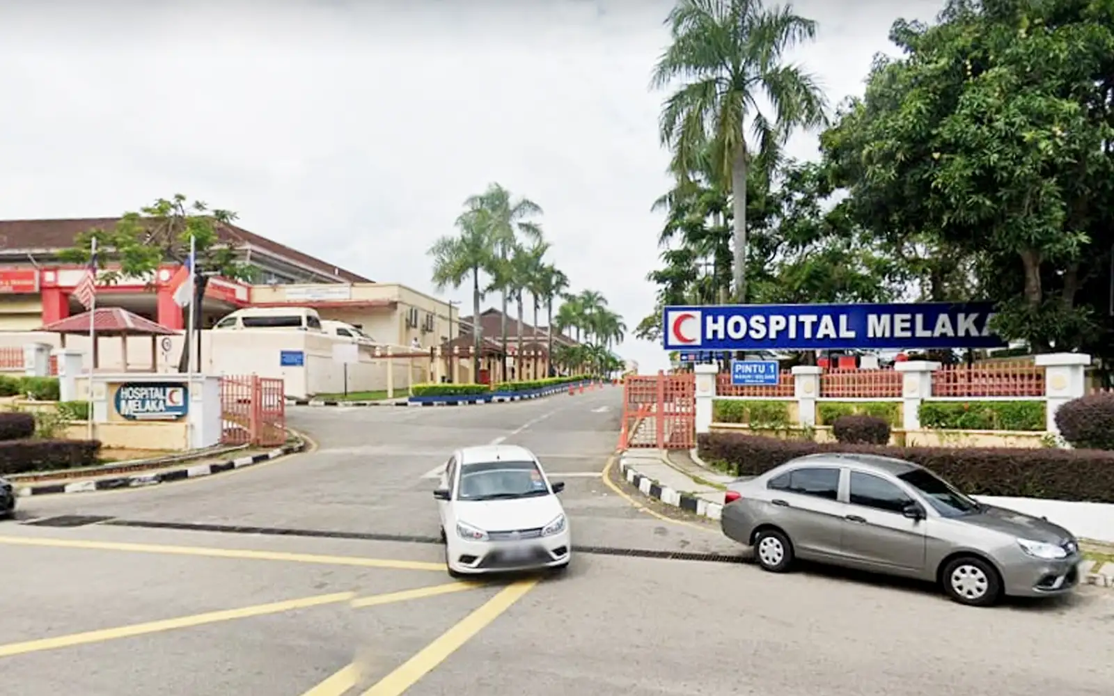 ‘Surge of patients’ blamed for baby’s late admission